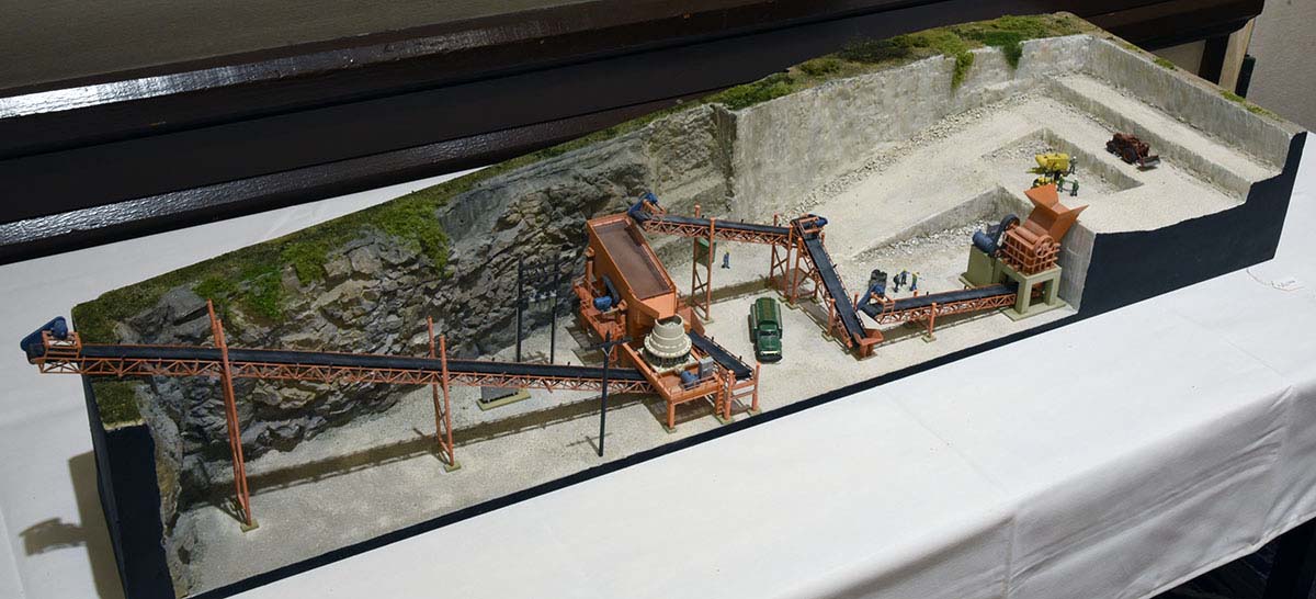 Limestone Quarry by Jim Allen, MWR - 1st Place Display Category