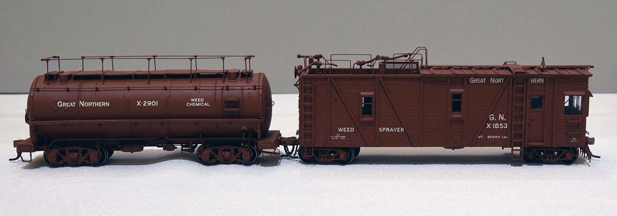 Weed Sprayer & Chemical Tank Car by Richard McPherson, MWR - 1st Place - Kit Built Non-Revenue Car Category